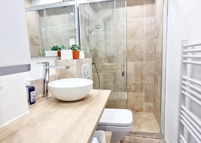 Chez Dominique 24 Guest In Migrainier With Ac Apartment